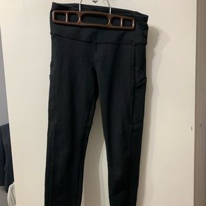 simple black ivivva leggings